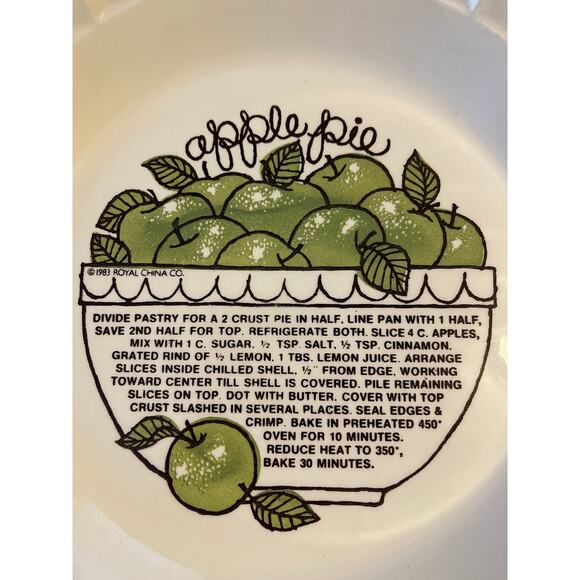 1983 Royal China Co Apple Pie Recipe Baking Dish - Picture 2 of 3